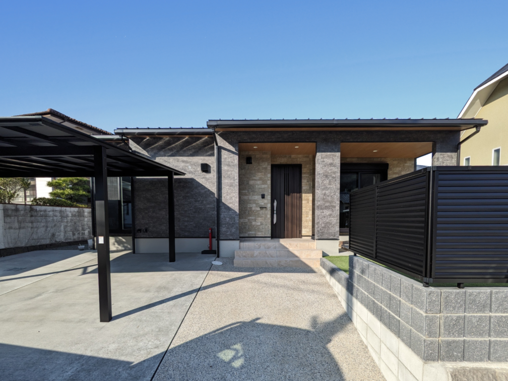 ロフトのある平屋